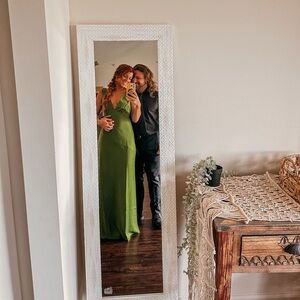 This emerald dress perfect for summer wedding guest!like new!